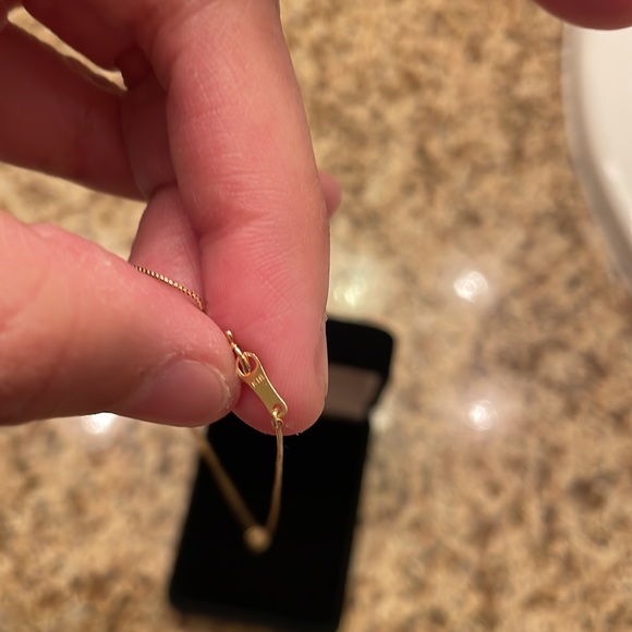 18K YELLOW GOLD DIAMOND NECKLACE❤️ - Picture 5 of 5